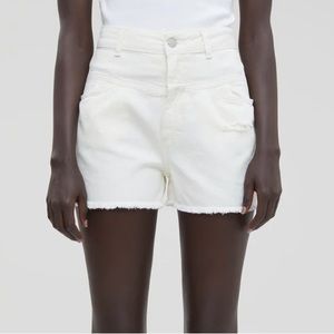 CLOSED brand A Better Blue cream colored denim shorts sz 26
